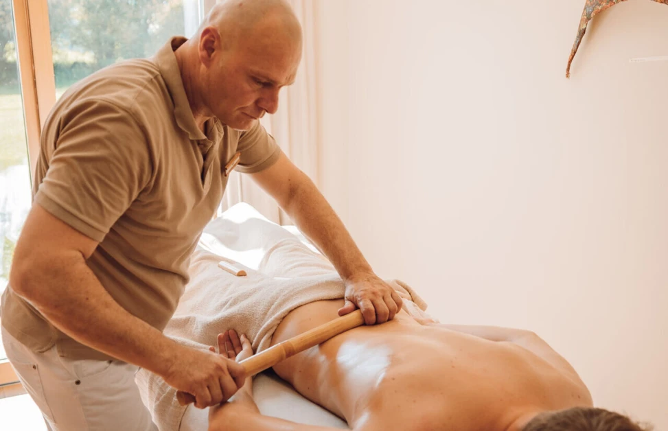 4 Sterne Superior Wellnesshotel mit wunderbare Massagen und Anwendungen.
