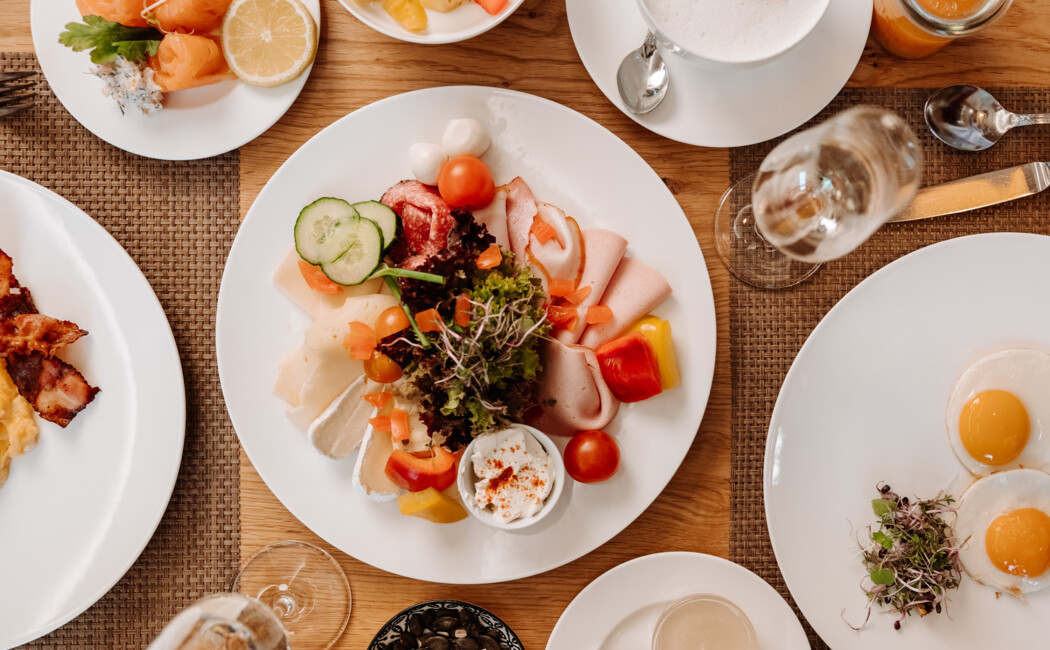 Genussvolles Frühstück im Hotel Klosterhof in Bayerisch Gmain bei Berchtesgaden