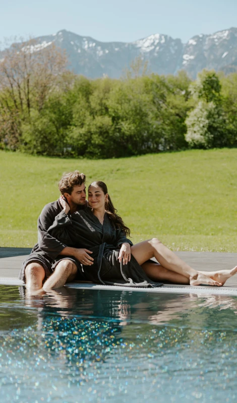 Schwangere im Babymoon-Hotel Klosterhof in Bayern